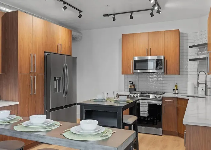 Pfr - Highland, 3br 2ba Shadyside Condo, 2 Decks, 3rd Floor Walkup * Pittsburgh