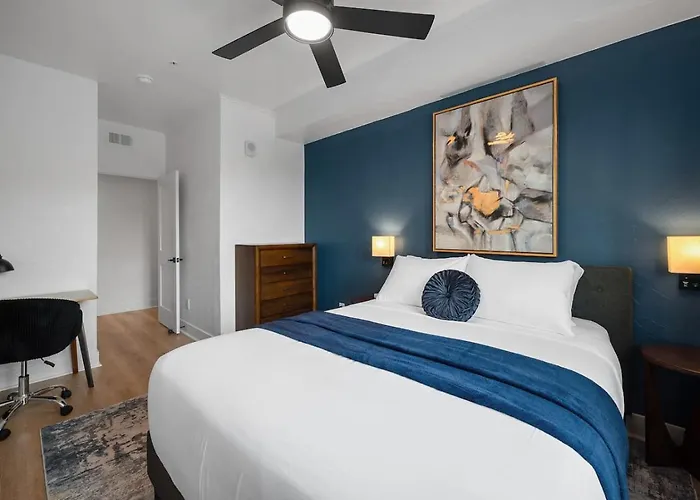Pfr - Highland, 3br 2ba Shadyside Condo, 2 Decks, 3rd Floor Walkup